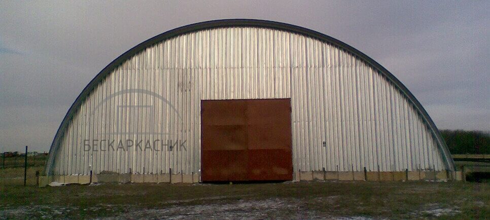 Строительство свинарника под ключ  в Новгородской области